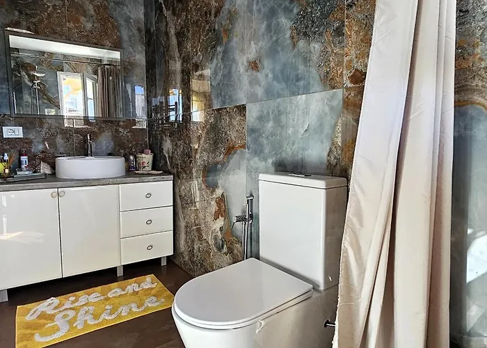 Apartmán Nuci's Place 3, Cozy 1 Bedroom With Balcony Near Bllok